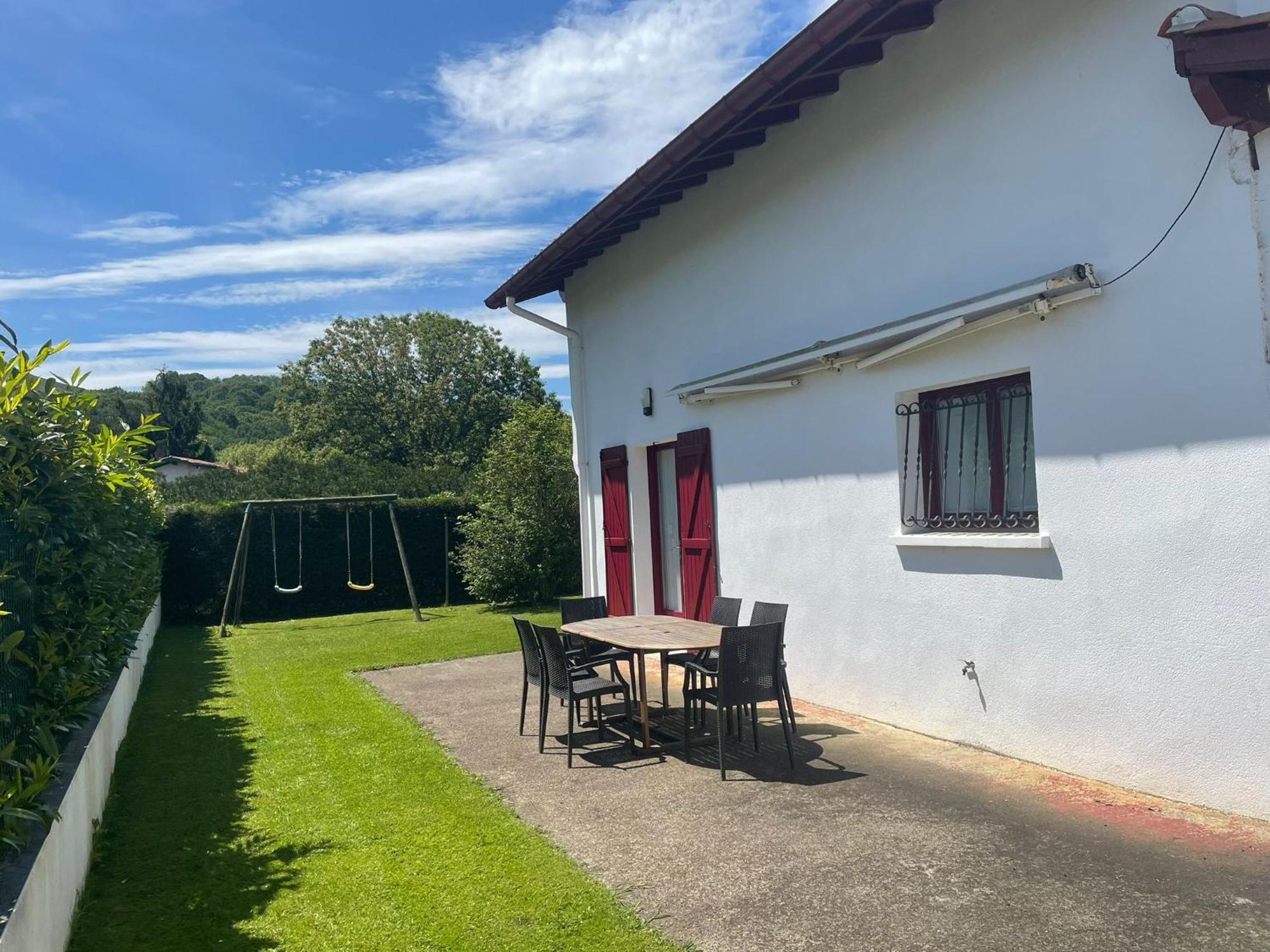 Maison Lore Mendi Elbarron Saint-Pee-sur-Nivelle Luaran gambar
